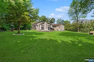 777 Washington Ave, Washington Township, NJ 07676 - Photo 20