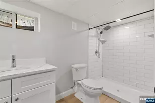 125 N 1st St, Bergenfield, NJ 07621 - Photo 16