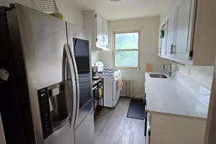 125 E Clinton Ave 3B, Bergenfield, NJ 07621 - Photo 4