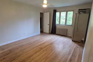 125 E Clinton Ave 3B, Bergenfield, NJ 07621 - Photo 6