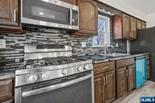 254 Lexington Ave 2, Dumont, NJ 07628 - Photo 6