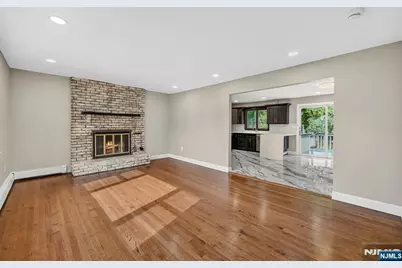 11 Franklin Street, Mahwah, NJ 07430 - Photo 8