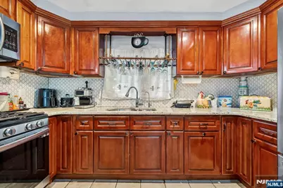 509-511 Ridge Street, Newark, NJ 07104 - Photo 10