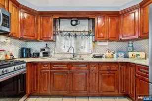 509-511 Ridge St, Newark, NJ 07104 - Photo 10