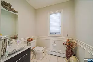 897 Virgil Ave, Ridgefield, NJ 07657 - Photo 26