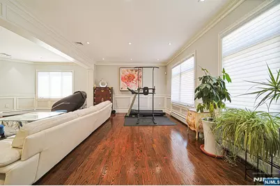 897 Virgil Avenue, Ridgefield, NJ 07657 - Photo 14