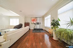897 Virgil Ave, Ridgefield, NJ 07657 - Photo 14