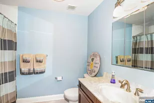 2102 Freeman Way 2102, Allendale, NJ 07401 - Photo 24