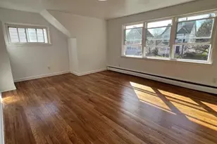 117 Feronia Way 2nd Floor, Rutherford, NJ 07070 - Photo 2