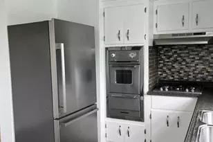 117 Feronia Way 2nd Floor, Rutherford, NJ 07070 - Photo 6