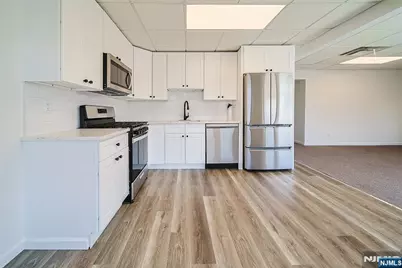 1 Columbia Avenue 1 #1, Palisades Park, NJ 07650 - Photo 8