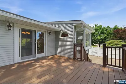 164 Gordon Court, Oradell, NJ 07649 - Photo 14