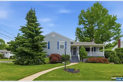 164 Gordon Court, Oradell, NJ 07649 - Photo 1