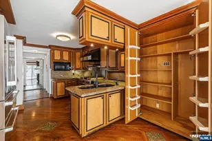 200 Old Palisade Road Th5, Fort Lee, NJ 07024 - Photo 18