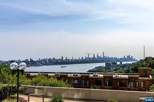 200 Old Palisade Road Th5, Fort Lee, NJ 07024 - Photo 20