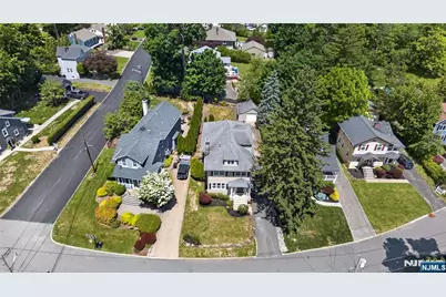 13 Glenview Road, Caldwell, NJ 07006 - Photo 50