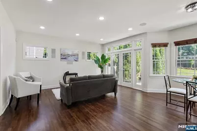 13 Glenview Road, Caldwell, NJ 07006 - Photo 10