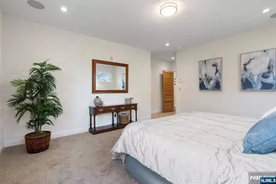 13 Glenview Road, Caldwell, NJ 07006 - Photo 28