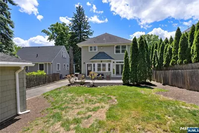 13 Glenview Road, Caldwell, NJ 07006 - Photo 48