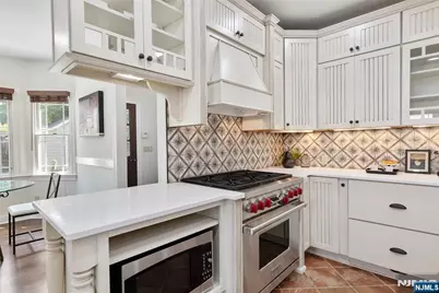 13 Glenview Road, Caldwell, NJ 07006 - Photo 22