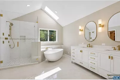 2 W Gate Road, Saddle River, NJ 07458 - Photo 36