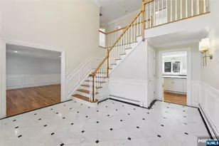 2 W Gate Rd, Saddle River, NJ 07458 - Photo 4