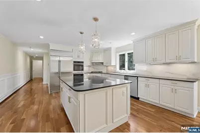 2 W Gate Road, Saddle River, NJ 07458 - Photo 14