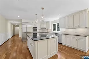2 W Gate Rd, Saddle River, NJ 07458 - Photo 14