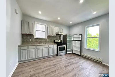 195 22nd Street, Irvington, NJ 07111 - Photo 2