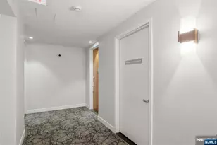 20 Newport Parkway 2012, Jersey City, NJ 07310 - Photo 32