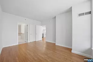 20 Newport Parkway 2012, Jersey City, NJ 07310 - Photo 16