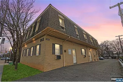11 W Passaic Street 6 #6, Rochelle Park Township, NJ 07662 - Photo 1