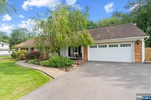 21 Carteret St, West Milford, NJ 07480 - Photo 2