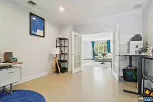 32 Laurie Dr, Englewood Cliffs, NJ 07632 - Photo 22