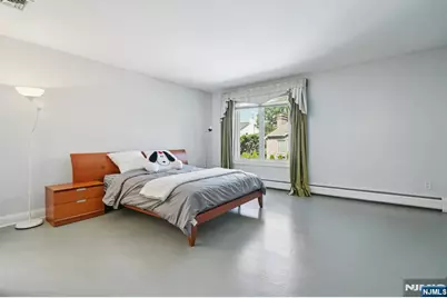 32 Laurie Drive, Englewood Cliffs, NJ 07632 - Photo 38