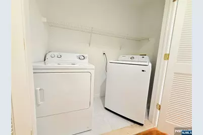 508 Glen Avenue B #B, Palisades Park, NJ 07650 - Photo 14