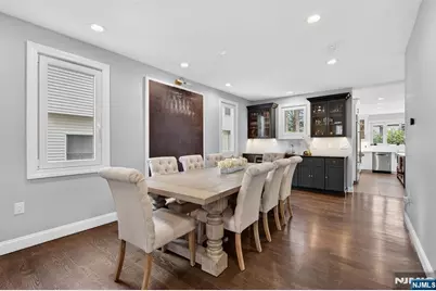577 Grenville Avenue, Teaneck Township, NJ 07666 - Photo 4