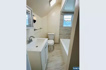 3 Woodside Avenue, Little Falls Township, NJ 07424 - Photo 8