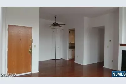 240 Main 303 #303, Little Falls Township, NJ 07424 - Photo 4