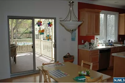 10 Lee Court, Waldwick, NJ 07463 - Photo 4