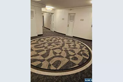 2200 N Central Road 2V #2V, Fort Lee, NJ 07024 - Photo 18