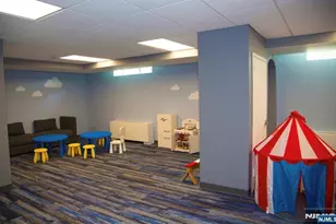 2200 N Central Road 2V, Fort Lee, NJ 07024 - Photo 20