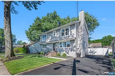 151 Field Avenue, Hasbrouck Heights, NJ 07604 - Photo 4