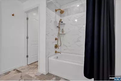 151 Field Avenue, Hasbrouck Heights, NJ 07604 - Photo 28