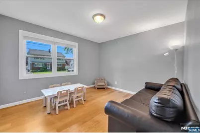151 Field Avenue, Hasbrouck Heights, NJ 07604 - Photo 20