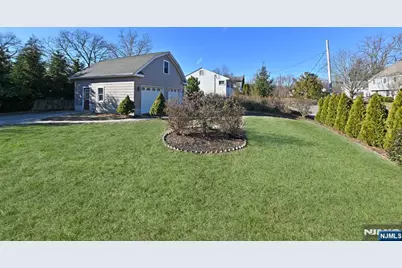 217 Elmwood Avenue, Ho Ho Kus, NJ 07423 - Photo 32