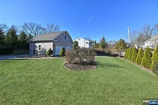 217 Elmwood Ave, Ho Ho Kus, NJ 07423 - Photo 32