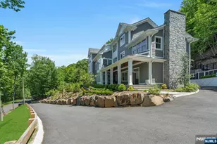 976 Scioto Dr, Franklin Lakes, NJ 07417 - Photo 1