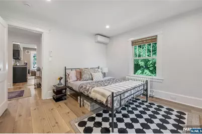 34 Washington Place 2nd Floor #2nd Floor, Ridgewood, NJ 07450 - Photo 14