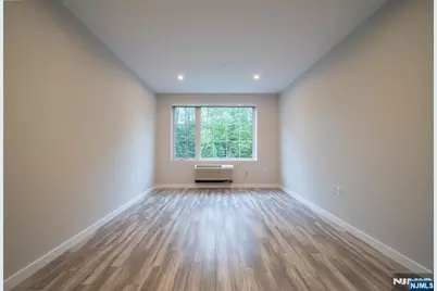 62 Broadway 205 #205, Woodcliff Lake, NJ 07677 - Photo 6